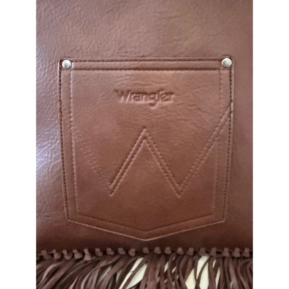 Wrangler Montana West Brown Fringe Hobo Bag Turquoise Concho S-WG61-918 NEW